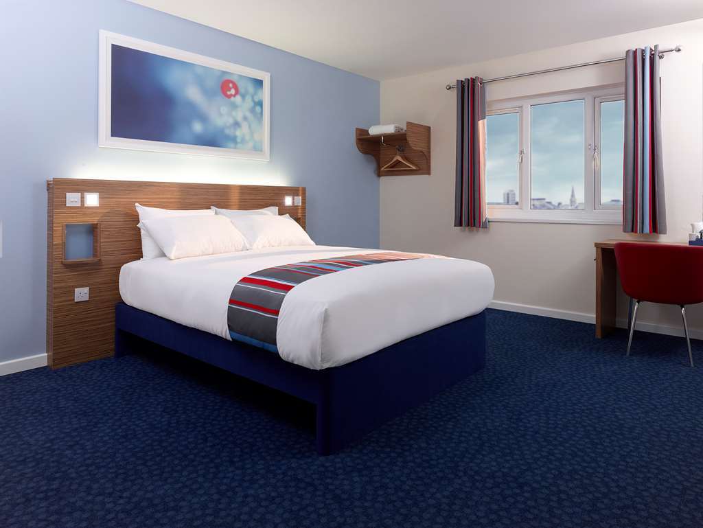 Travelodge Tunbridge Wells Rum bild